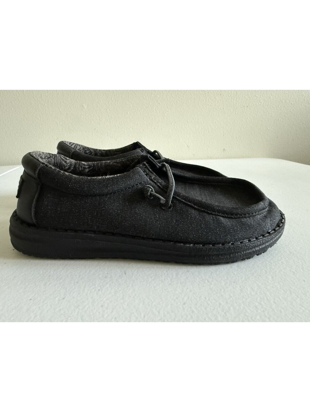 Hey Dude kids shoes size US K12 kids